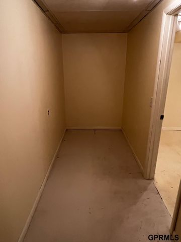 7405 Josephine Street S, La Vista, NE 68128