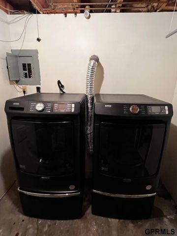 7405 Josephine Street S, La Vista, NE 68128