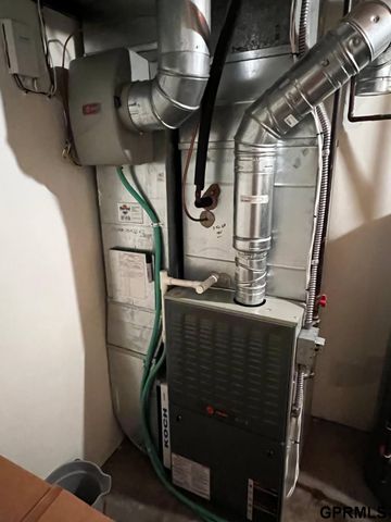 7405 Josephine Street S, La Vista, NE 68128