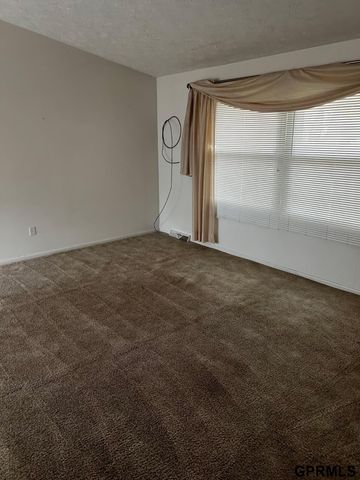 7405 Josephine Street S, La Vista, NE 68128