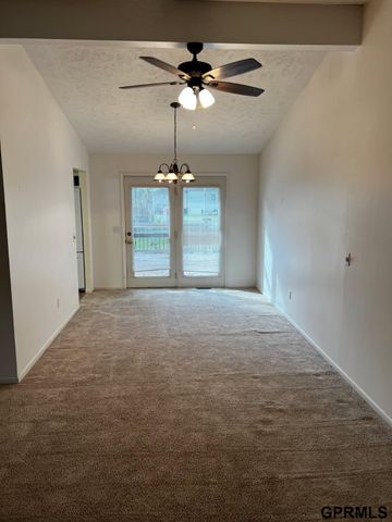 7405 Josephine Street S, La Vista, NE 68128