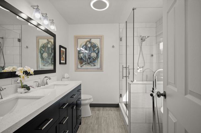 9110 N JAMES Ct, Spokane, WA 99208