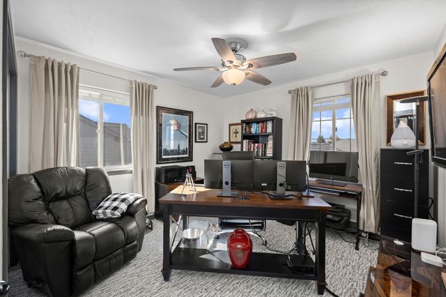 9110 N JAMES Ct, Spokane, WA 99208