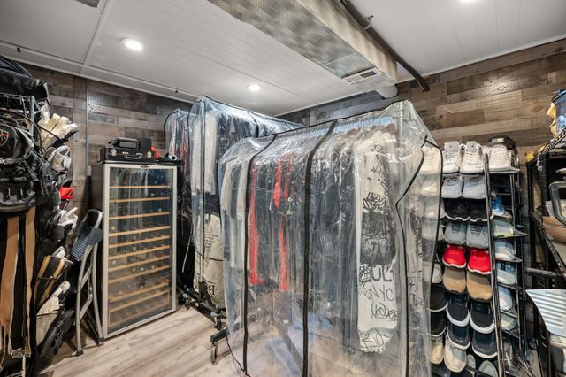 9110 N JAMES Ct, Spokane, WA 99208