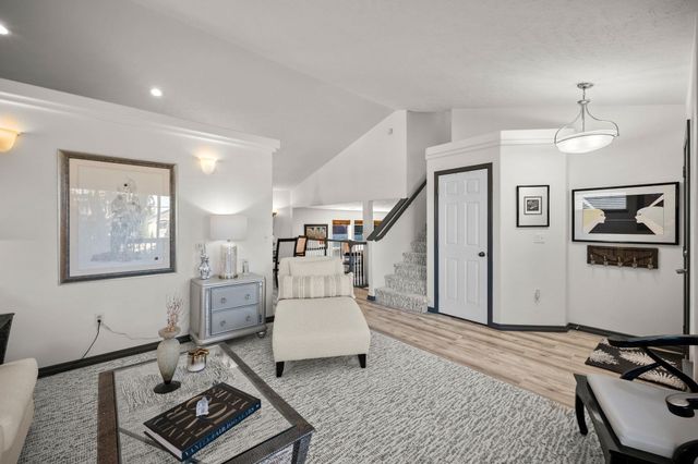 9110 N JAMES Ct, Spokane, WA 99208