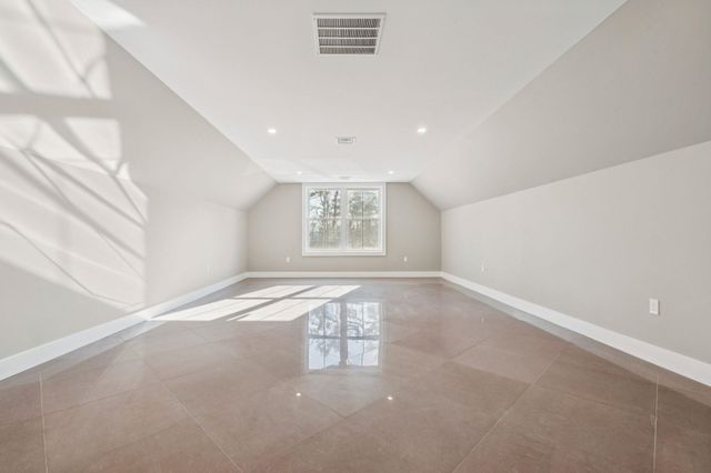 28 Lady Slipper Lane, Wolfeboro, NH 03894