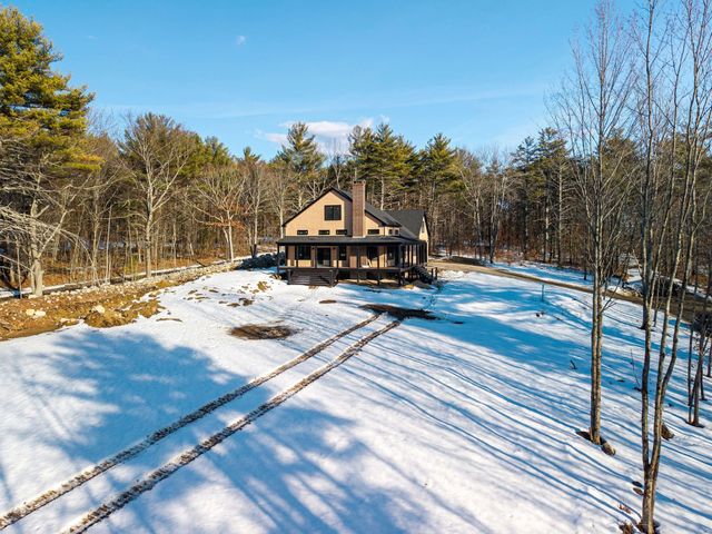 28 Lady Slipper Lane, Wolfeboro, NH 03894