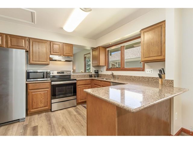 1471 Front Nine Dr, Fort Collins, CO 80525