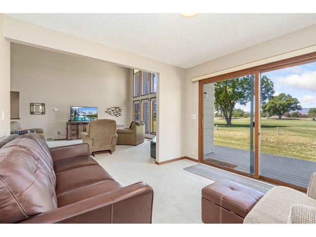 1471 Front Nine Dr, Fort Collins, CO 80525