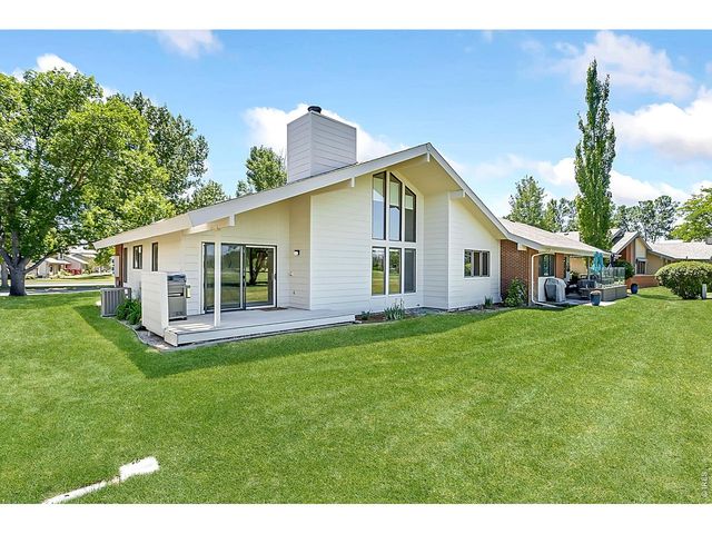 1471 Front Nine Dr, Fort Collins, CO 80525