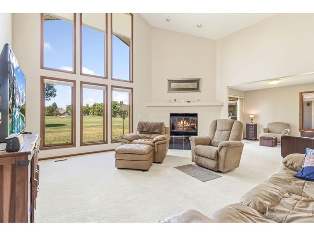 1471 Front Nine Dr, Fort Collins, CO 80525
