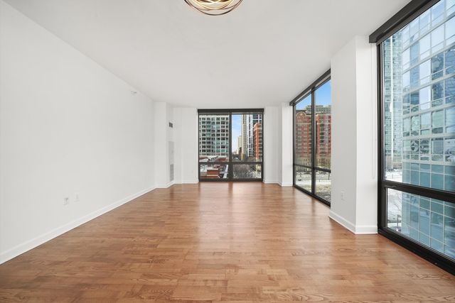233 E 13th Street 601, Chicago, IL 60605