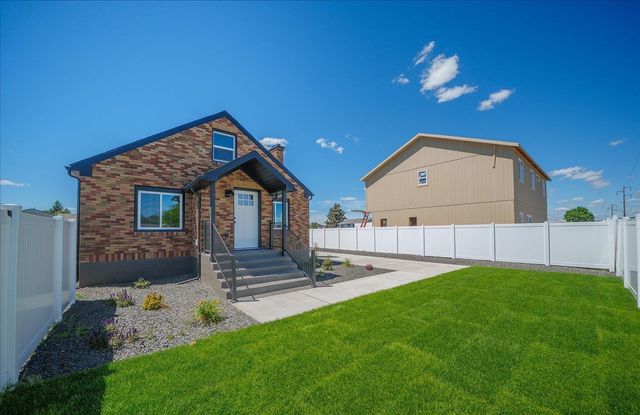 1005 S Century Rd, Spokane Valley, WA 99037