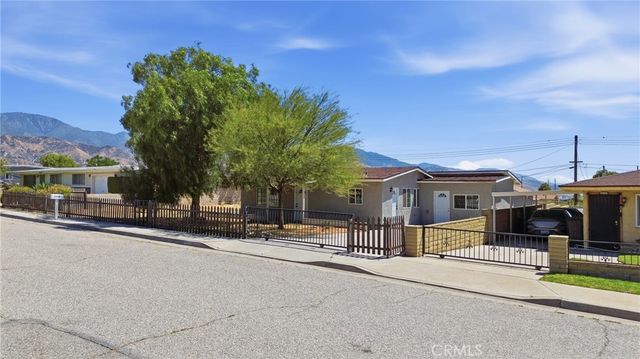 1114 N Cherry, Banning, CA 92220