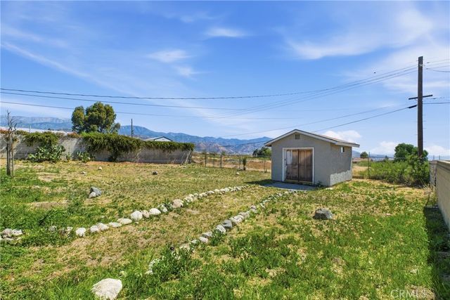 1114 N Cherry, Banning, CA 92220