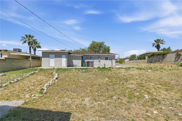 1114 N Cherry, Banning, CA 92220