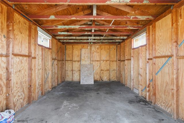 1114 N Cherry, Banning, CA 92220
