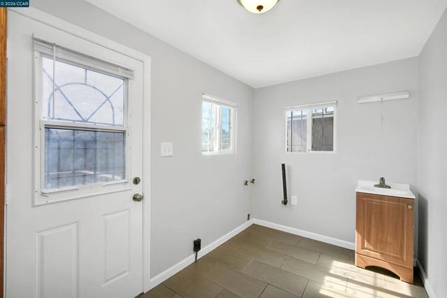 1118 75Th Ave, Oakland, CA 94621