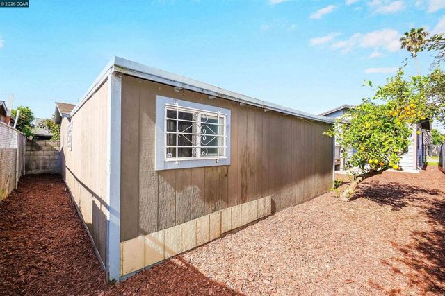 1118 75Th Ave, Oakland, CA 94621