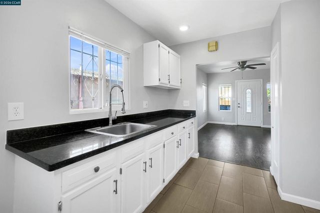 1118 75Th Ave, Oakland, CA 94621