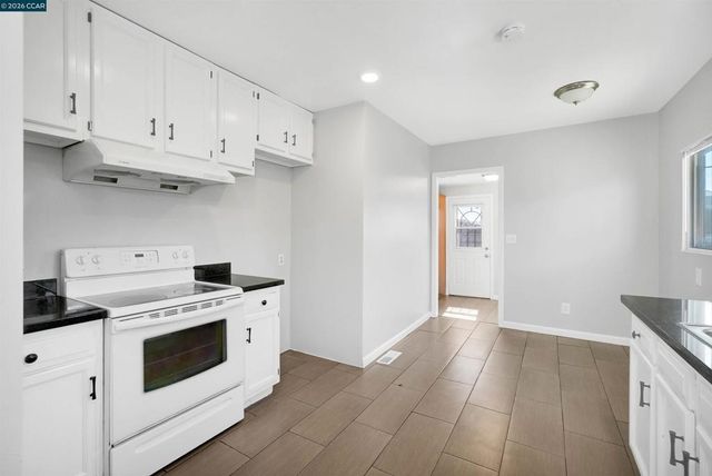 1118 75Th Ave, Oakland, CA 94621