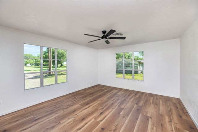 103 Ivy Street, Goodlow, TX 75144