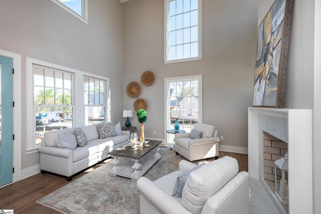 201 Bowman Road, Greenville, SC 29615