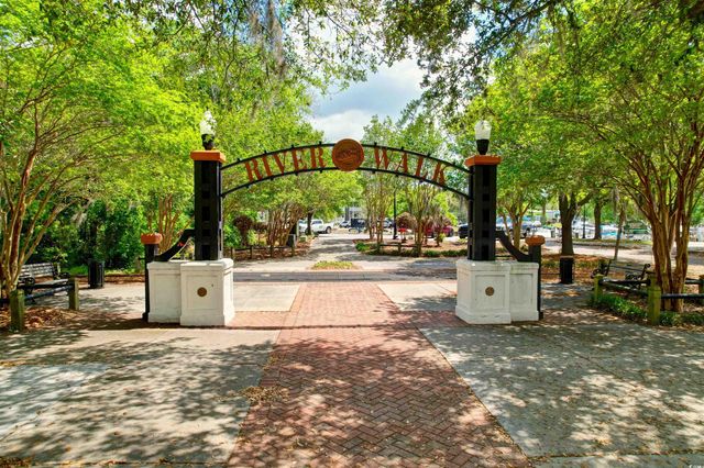 953 Jamestown Rd., Conway, SC 29526