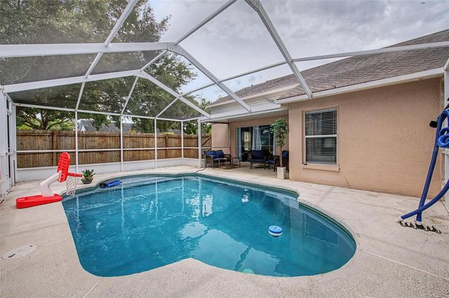 655 SAND RIDGE DRIVE, Valrico, FL 33594