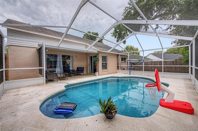 655 SAND RIDGE DRIVE, Valrico, FL 33594