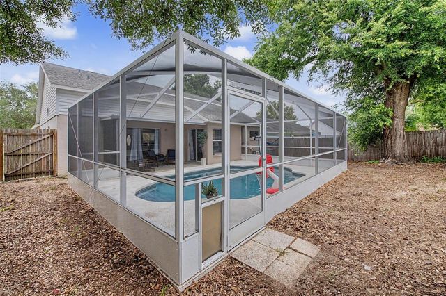 655 SAND RIDGE DRIVE, Valrico, FL 33594