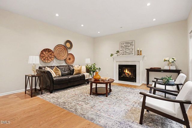 609 Palafox Drive, Chapel Hill, NC 27516