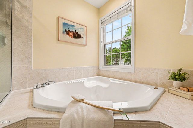 609 Palafox Drive, Chapel Hill, NC 27516