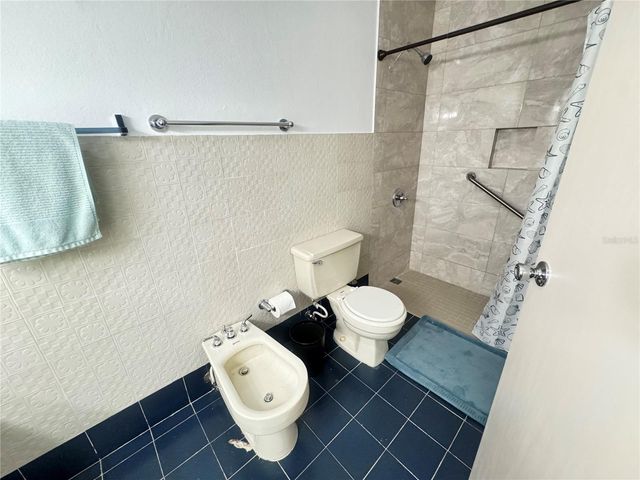 AC-4 VIZCAYA, Humacao, PR 00791