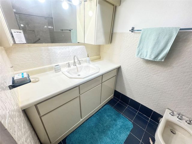 AC-4 VIZCAYA, Humacao, PR 00791