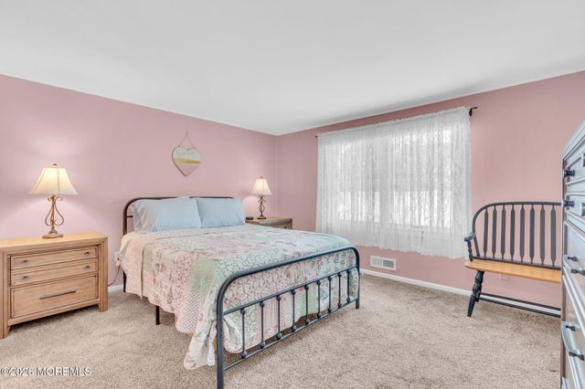 470 Woodpark Drive, Brick, NJ 08723