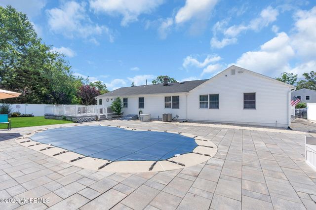 470 Woodpark Drive, Brick, NJ 08723