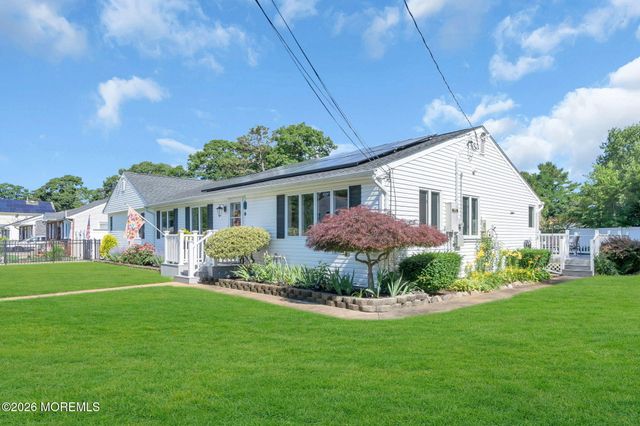 470 Woodpark Drive, Brick, NJ 08723