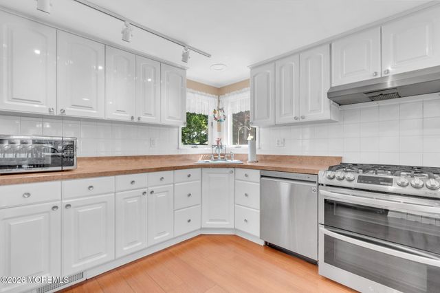 470 Woodpark Drive, Brick, NJ 08723