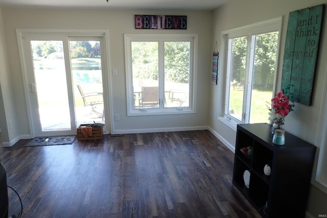 6818 Snowberry Drive, Fort Wayne, IN 46814