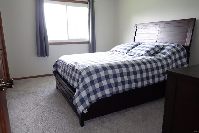 6818 Snowberry Drive, Fort Wayne, IN 46814