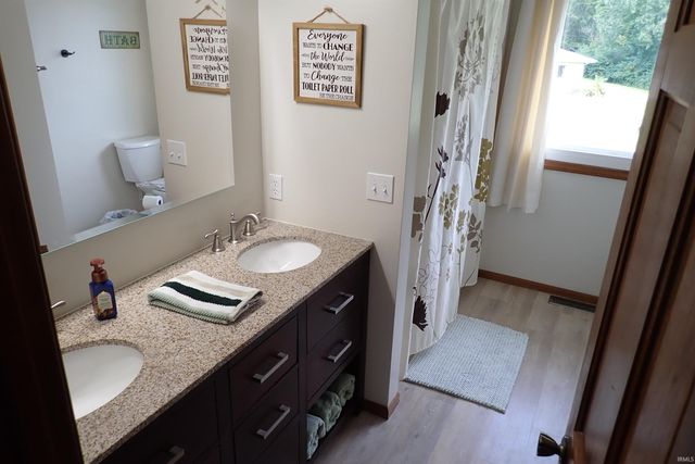 6818 Snowberry Drive, Fort Wayne, IN 46814