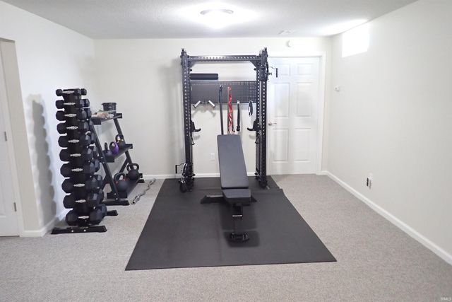 6818 Snowberry Drive, Fort Wayne, IN 46814