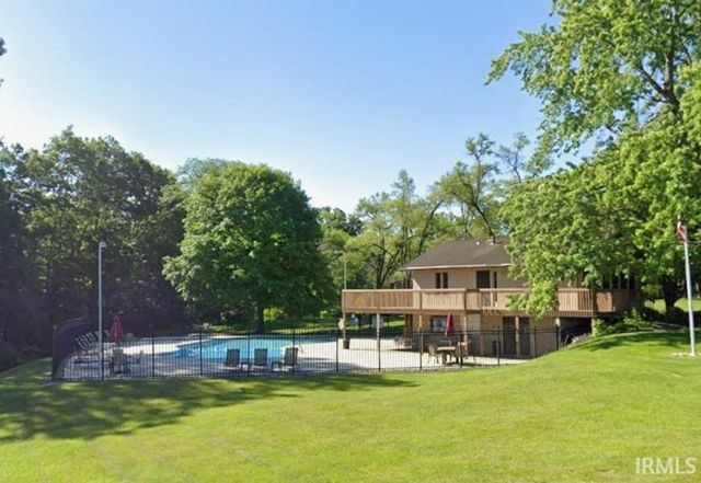 6818 Snowberry Drive, Fort Wayne, IN 46814