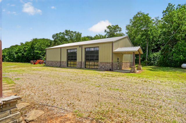 1524 County Road 34520, Sumner, TX 75486