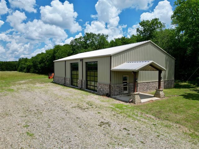 1524 County Road 34520, Sumner, TX 75486