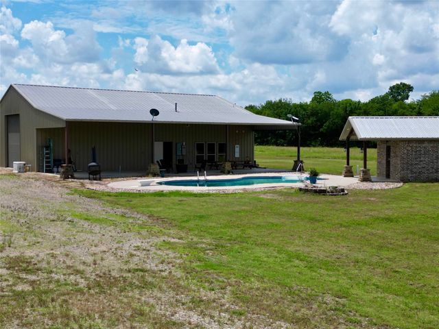 1524 County Road 34520, Sumner, TX 75486