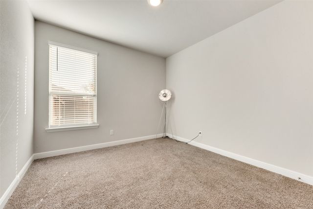 300 Clayton Street, Glenn Heights, TX 75154