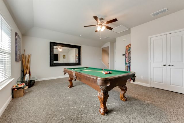 300 Clayton Street, Glenn Heights, TX 75154