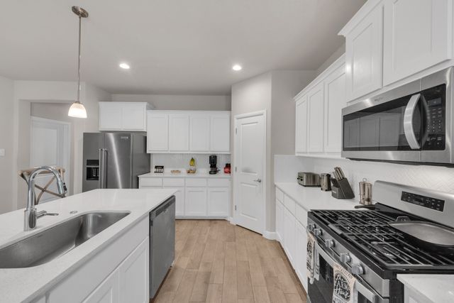 300 Clayton Street, Glenn Heights, TX 75154
